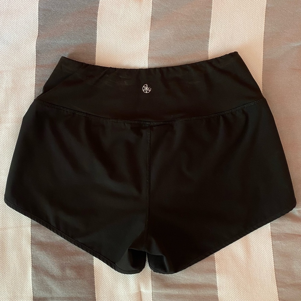 Gaiam Shorts - Picture 2 of 6
